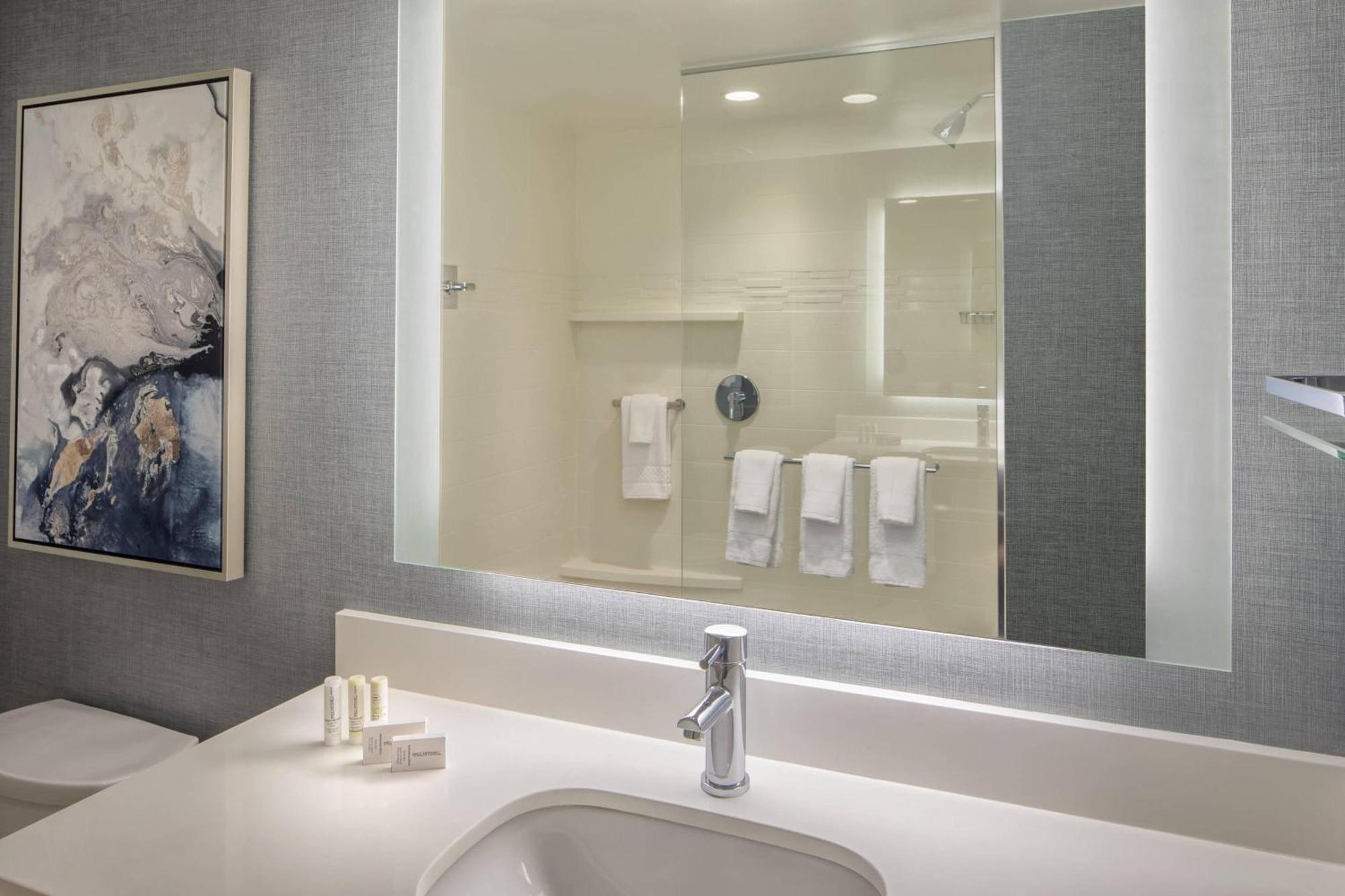 Residence Inn By Marriott Stamford Downtown Экстерьер фото