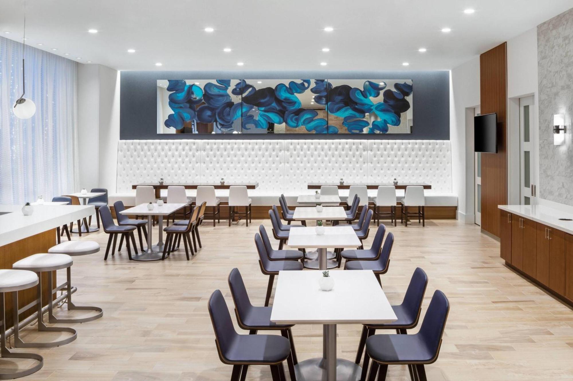 Residence Inn By Marriott Stamford Downtown Экстерьер фото